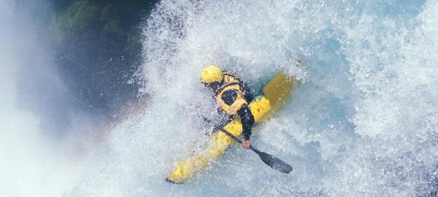 Uzi爆冷击败TES，关键助攻引爆全场！