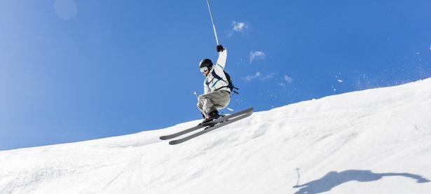  巴塞罗那士气爆棚，总决赛季后赛遇上金州勇士，目标明确直指晋级