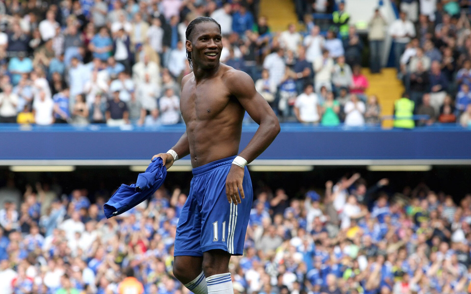 领先优势明显引发热议!,哈兰德在TL比赛中险胜再创辉煌时刻